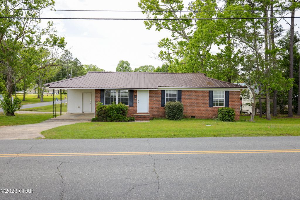 5423 College Dr, Graceville, FL 32440 Trulia