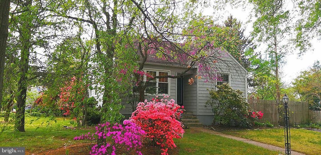332 Marne Ave, Haddonfield, NJ 08033