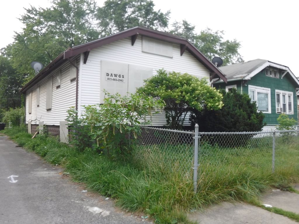 653 W 116th Pl, Chicago, IL 60628
