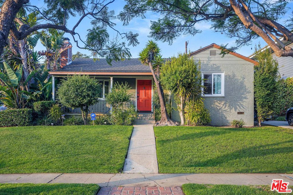 3175 Mountain View Ave, Los Angeles, CA 90066