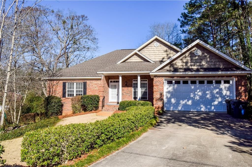 Auburn al singles