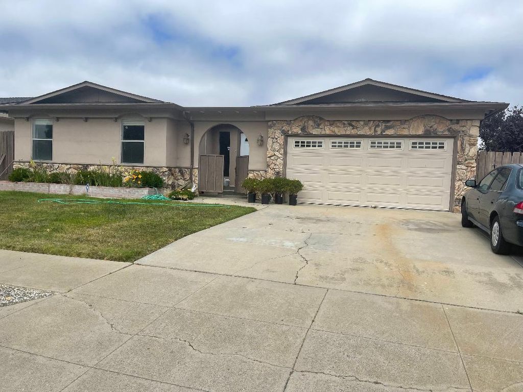 556 Inca Way, Salinas, CA 93906