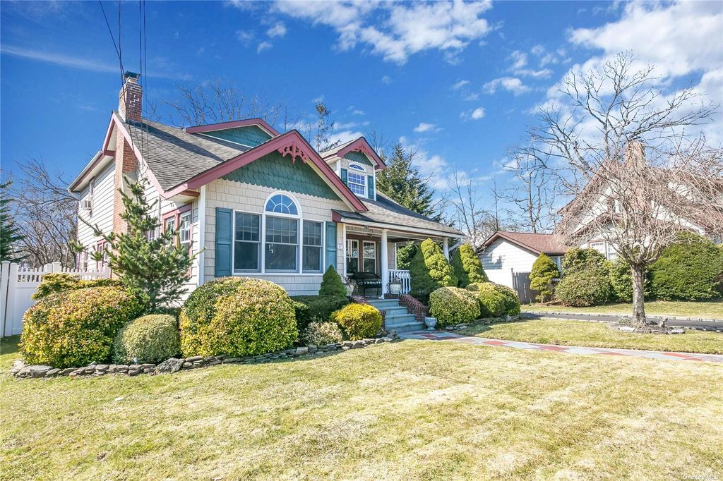 40 Barberry Court, Farmingdale, NY 11735 Trulia