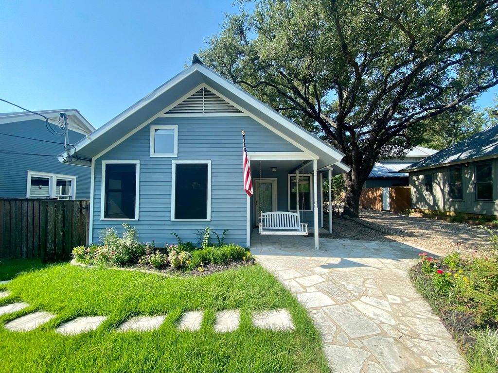 1811 Waterston Ave, Austin, TX 78703