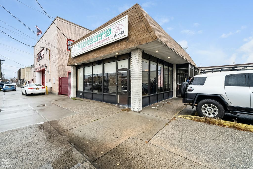 15913 Cross Bay Blvd, Howard Beach, NY 11414 Trulia