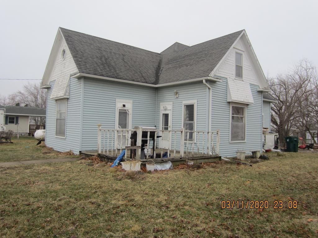402 S Green St, Lancaster, MO 63548