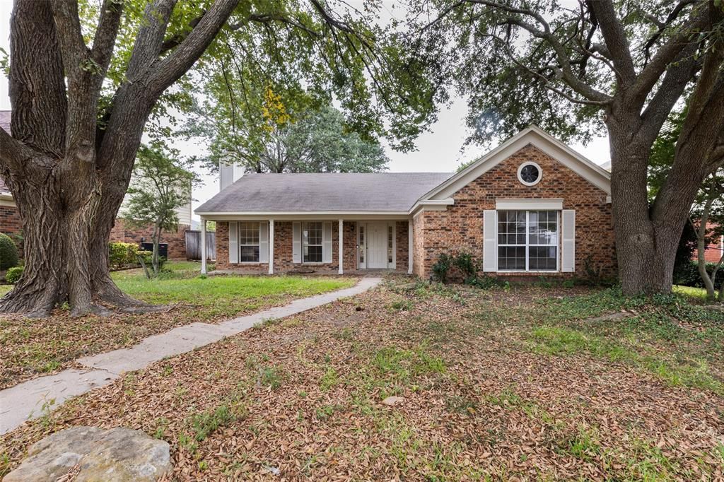 1512 Cumberland Dr, Cedar Hill, TX 75104