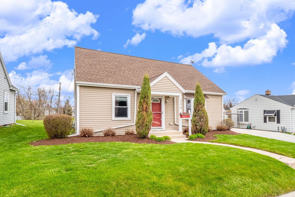 534 Wilson Ave, Sheboygan Falls, WI 53085 | Trulia