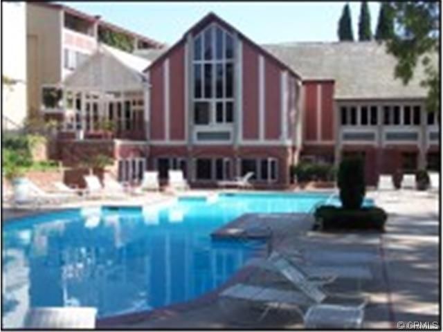 6605 Green Valley Cir, Los Angeles, CA 90230