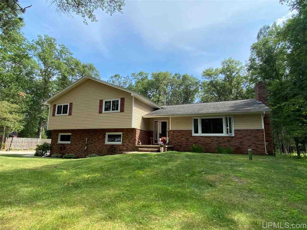 7312 Lake Bluff 19.4 Rd, Gladstone, MI 49837 Trulia