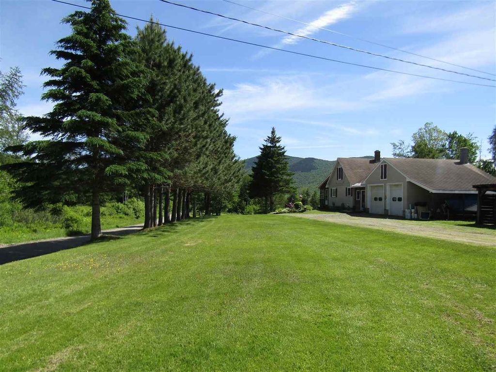 453 Meridan Hill Rd, North Stratford, NH 3 Bed, 2 Bath SingleFamily