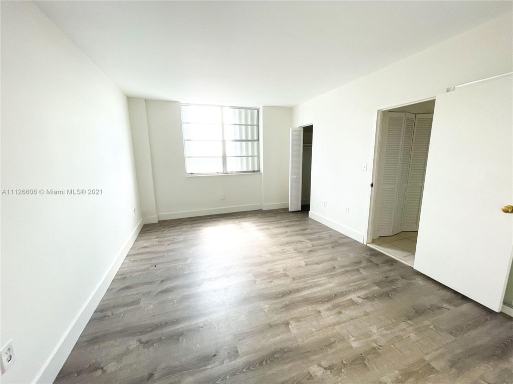 2829 Indian Creek Dr #603, Miami Beach, FL 33140