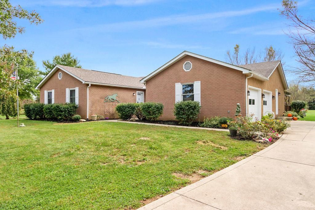 8103 Basil Western Rd NW, Canal Winchester, OH 43110 Trulia