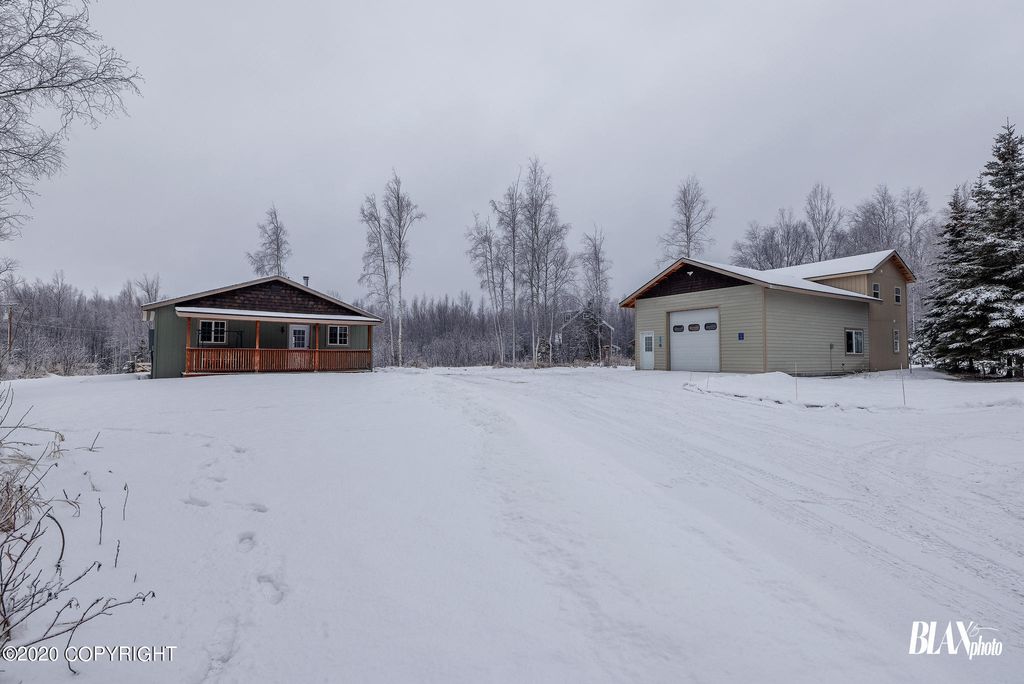 8141 W  Sunset Ave, Wasilla, AK 99623