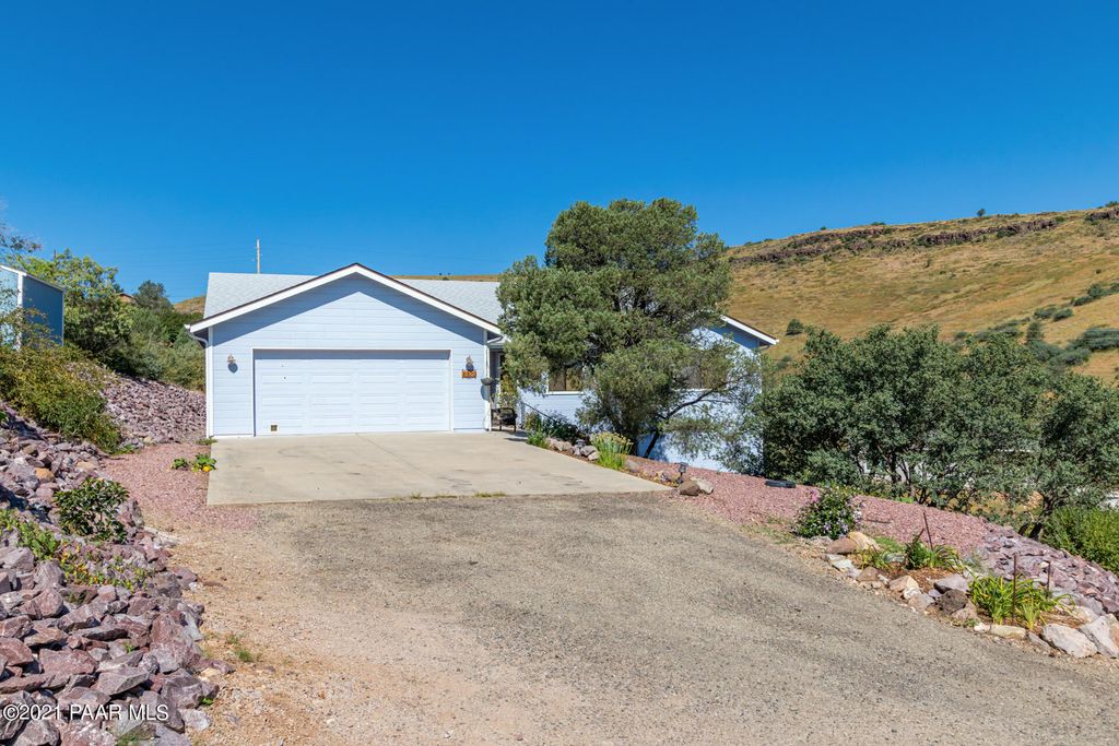 1920 N Coral Dr, Prescott, AZ 86301