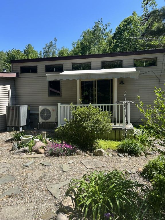 1945 W Blackmore Rd, Mayville, MI 48744 MLS 761240002 Trulia