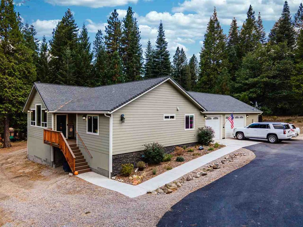 2323 Mountain View Dr, Weed, CA 96094 Trulia