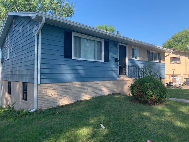 6814 Drylog St, Capitol Heights, MD 20743