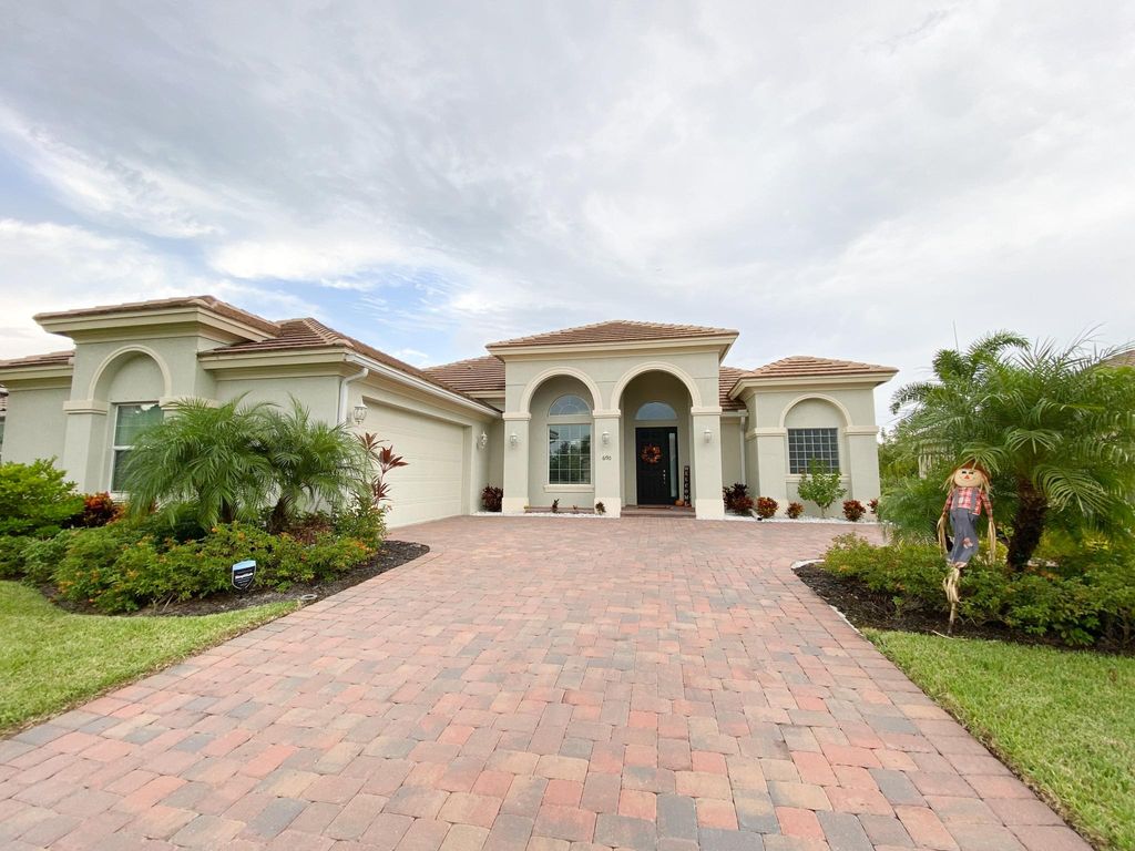 6190 55th Ave, Vero Beach, FL 32967