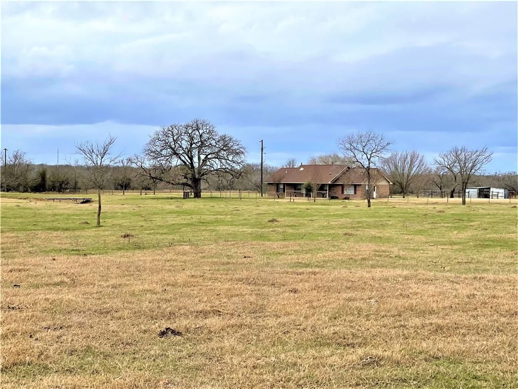 8124 County Road 434, Thorndale, TX 76577 Trulia