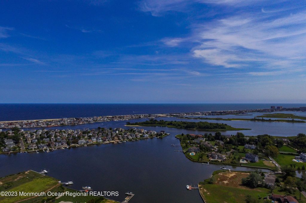 33 Shrewsbury Drive, Rumson, NJ 07760 Trulia