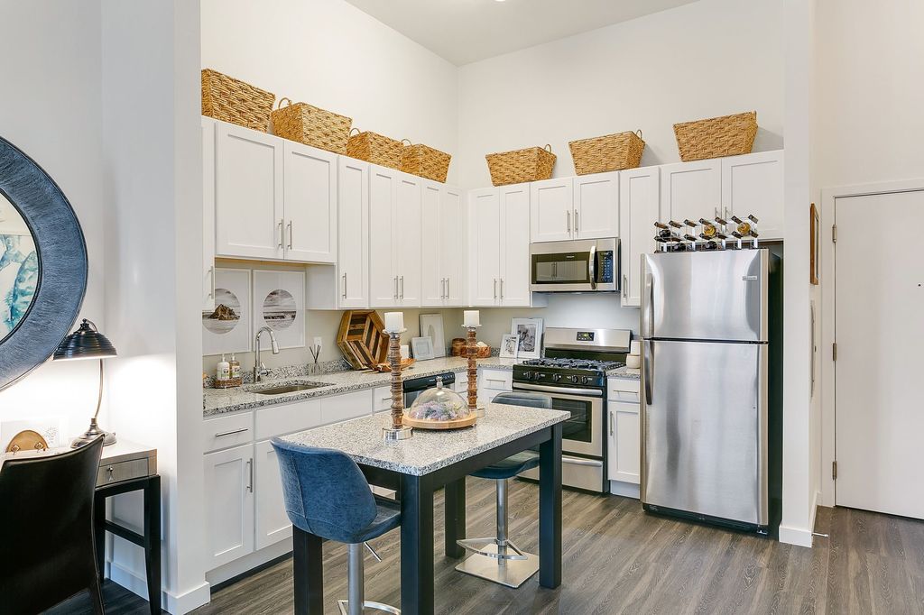 28 Southfield Ave #G42, Stamford, CT 06902