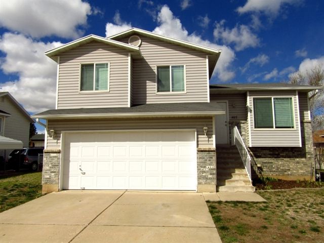 1027 N 575 W, Clearfield, UT 84015