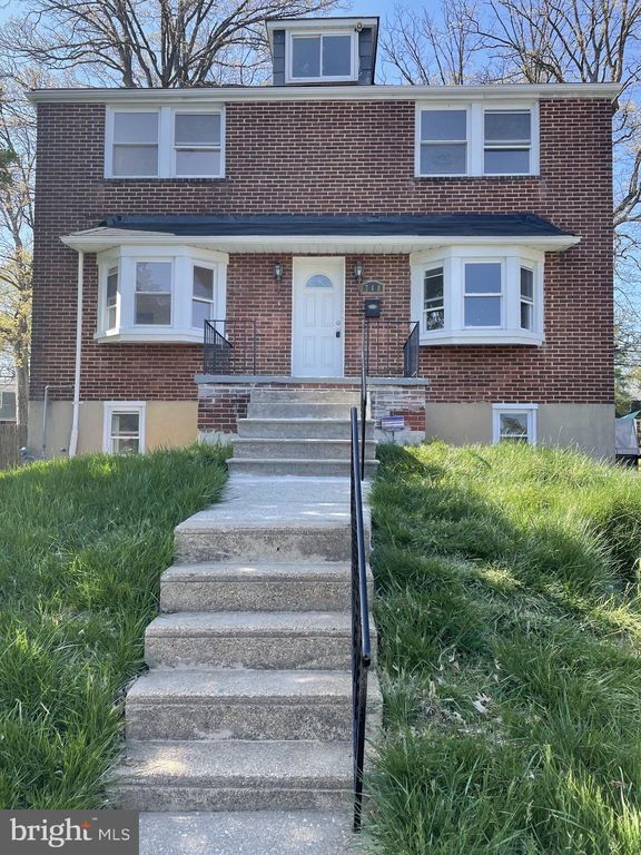 740 Charing Cross Rd, Baltimore, MD 21229