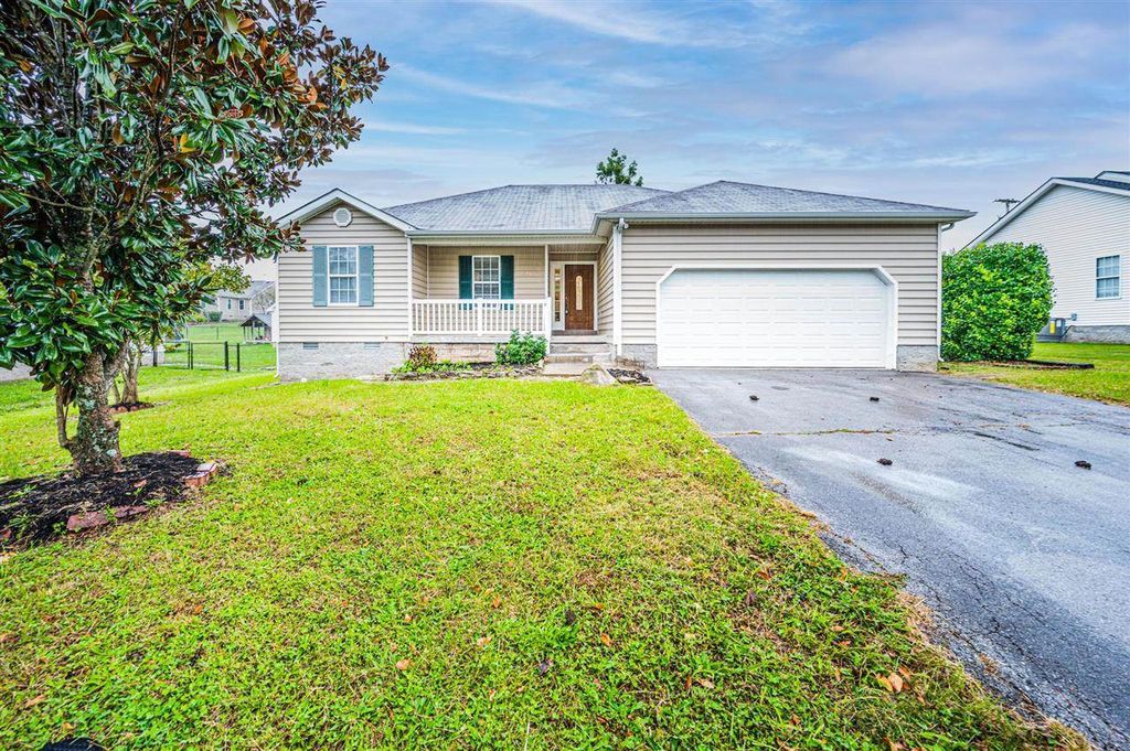 714 Hillgreen St, Bowling Green, KY 42101