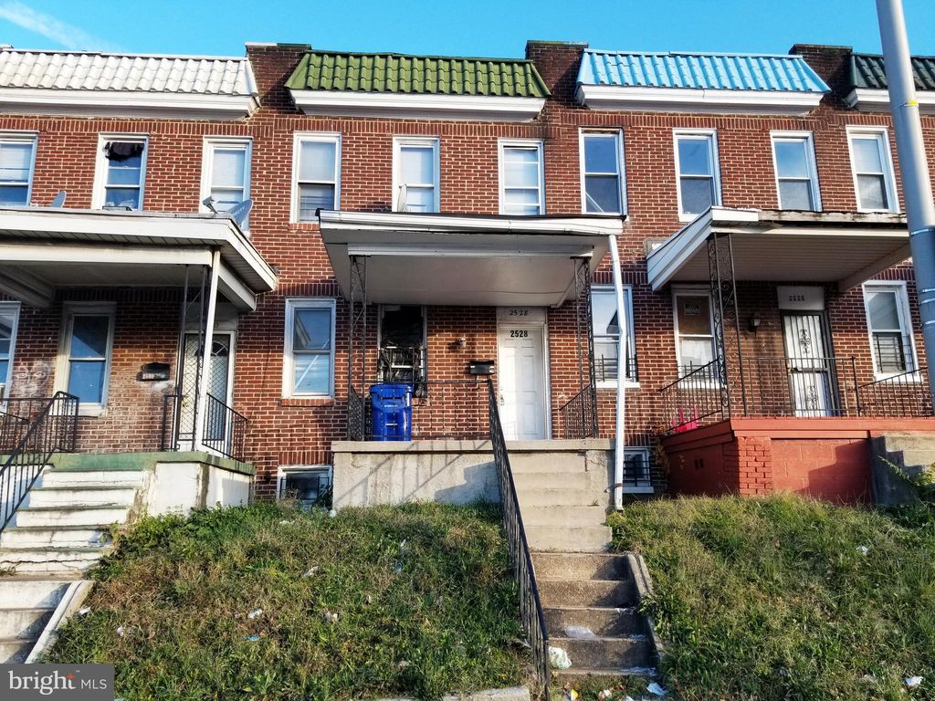 2528 W Franklin St, Baltimore, MD 21223