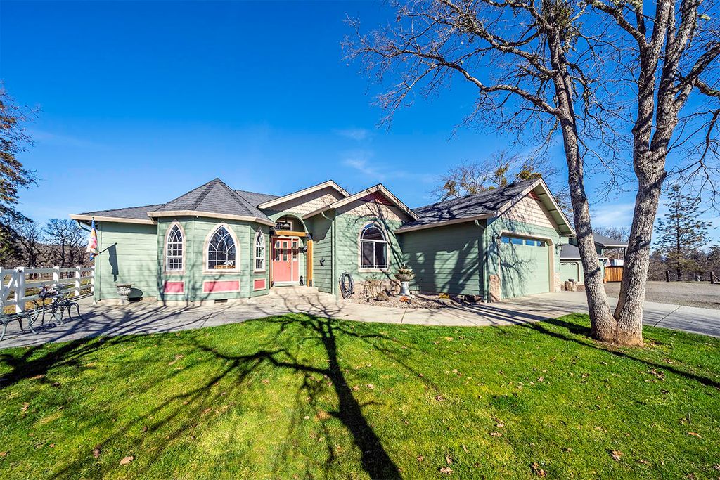 6400 Dodge Rd, White City, OR 97503 Trulia