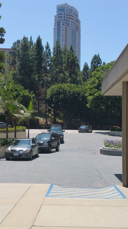 2170 Century Park E, Los Angeles, CA 90067