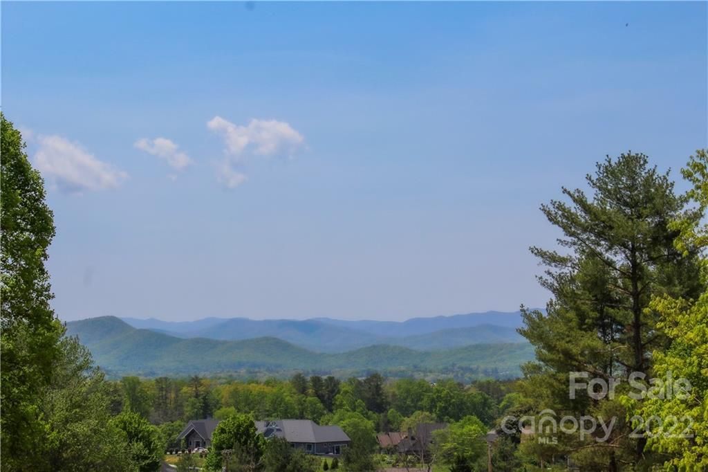 4 Northview Ln 4, Hendersonville, NC 28792 MLS CAR3835299 Trulia