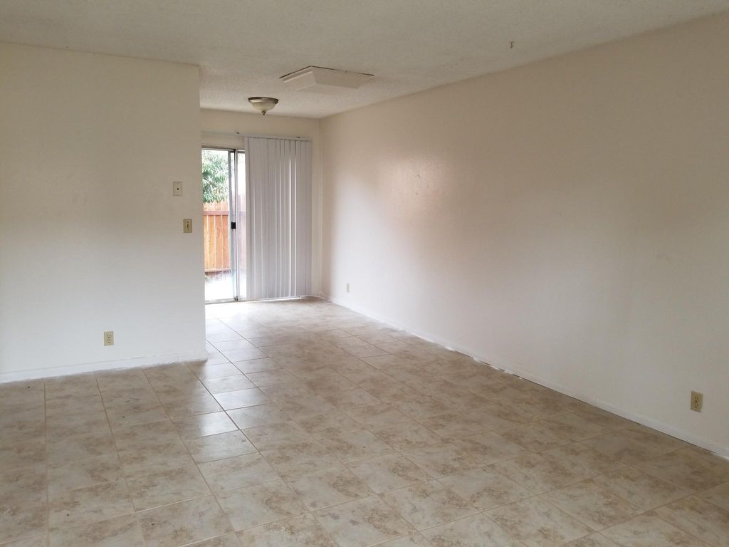 208 N Mayflower St 1, Hemet, CA 92544 Trulia