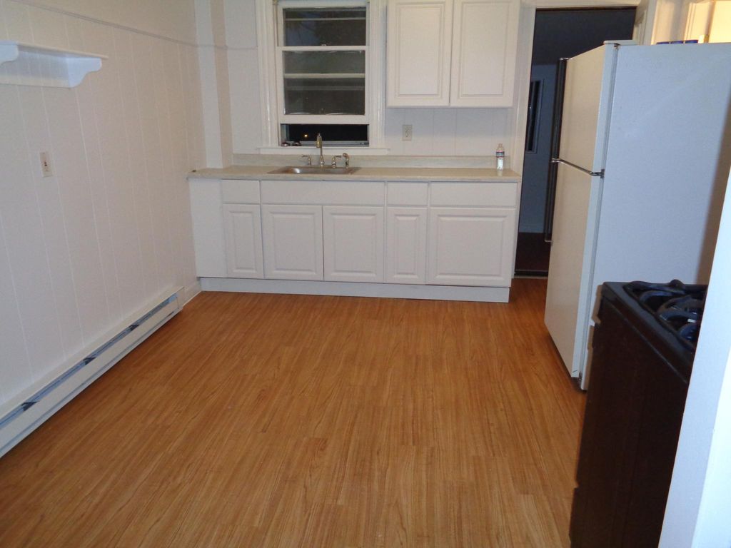 13 Oxford Ave #2/3, Belmont, MA 02478
