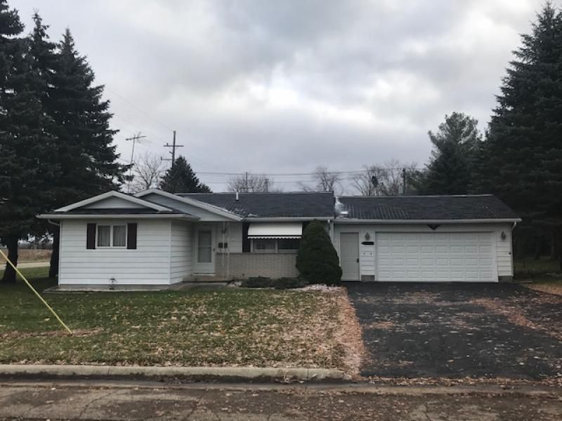 560 Silver St, Bad Axe, MI 3 Bed, 1 Bath SingleFamily Home 17 Photos Trulia