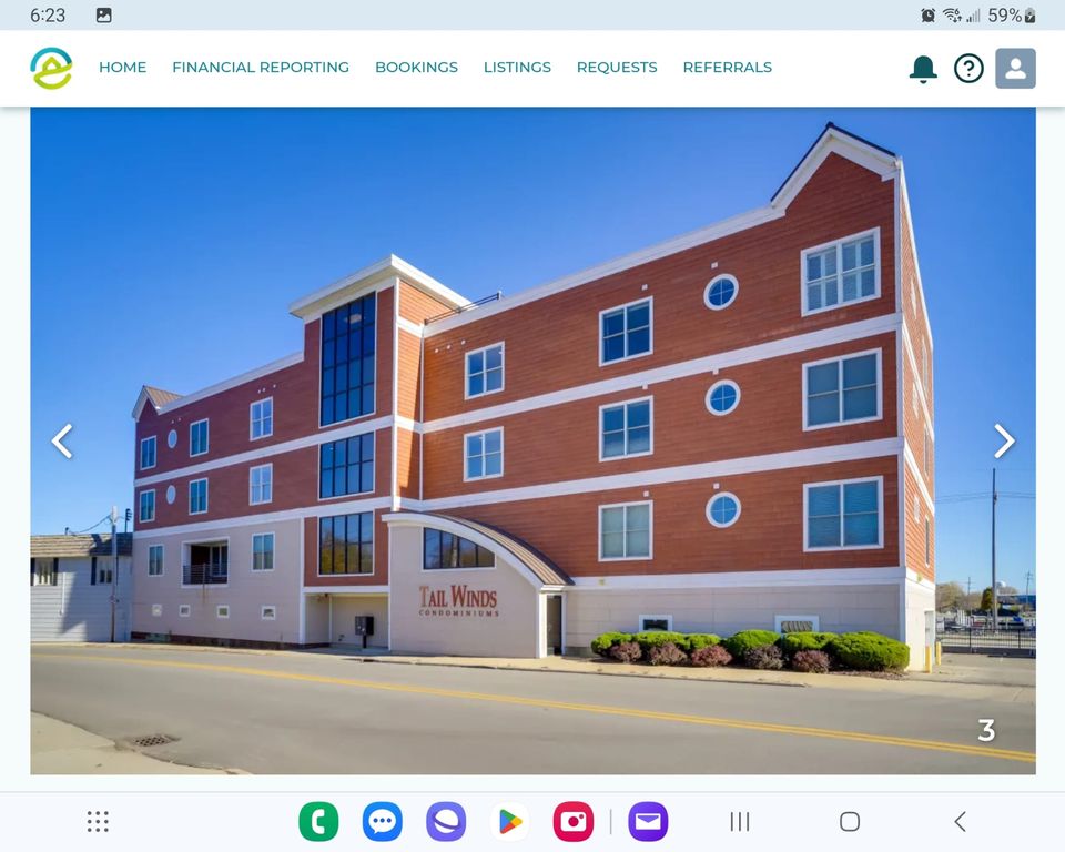 1221 Broad St #9, Saint Joseph, MI 49085