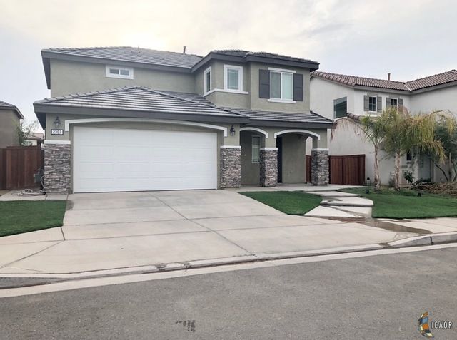 2307 Alejandro St, Imperial, CA 92251