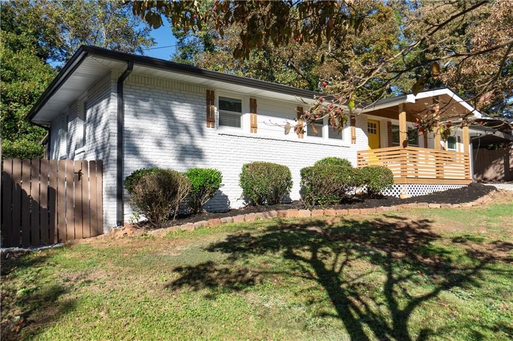 679 Montevista St SW, Atlanta, GA 30310
