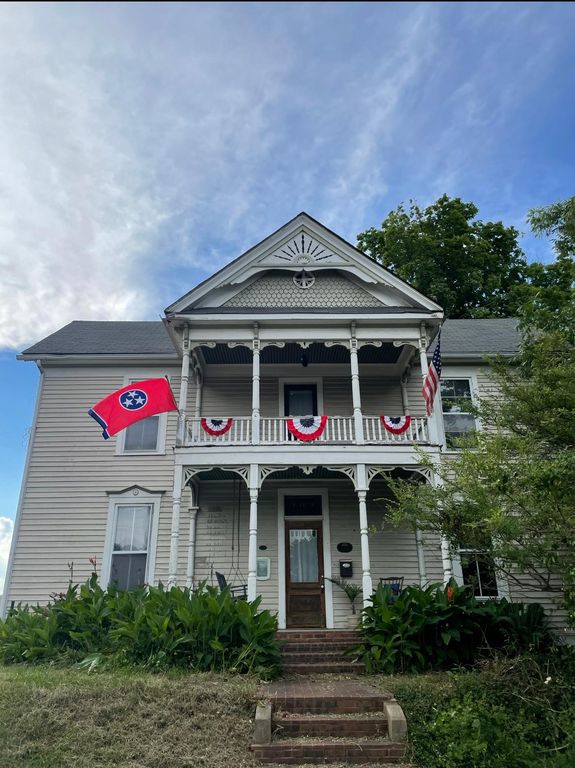 102 W Walnut St, Johnson City, TN 37604 Trulia