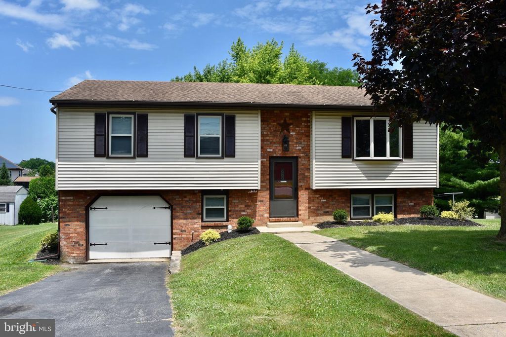 471 Lyman Ave, Womelsdorf, PA 19567 Trulia