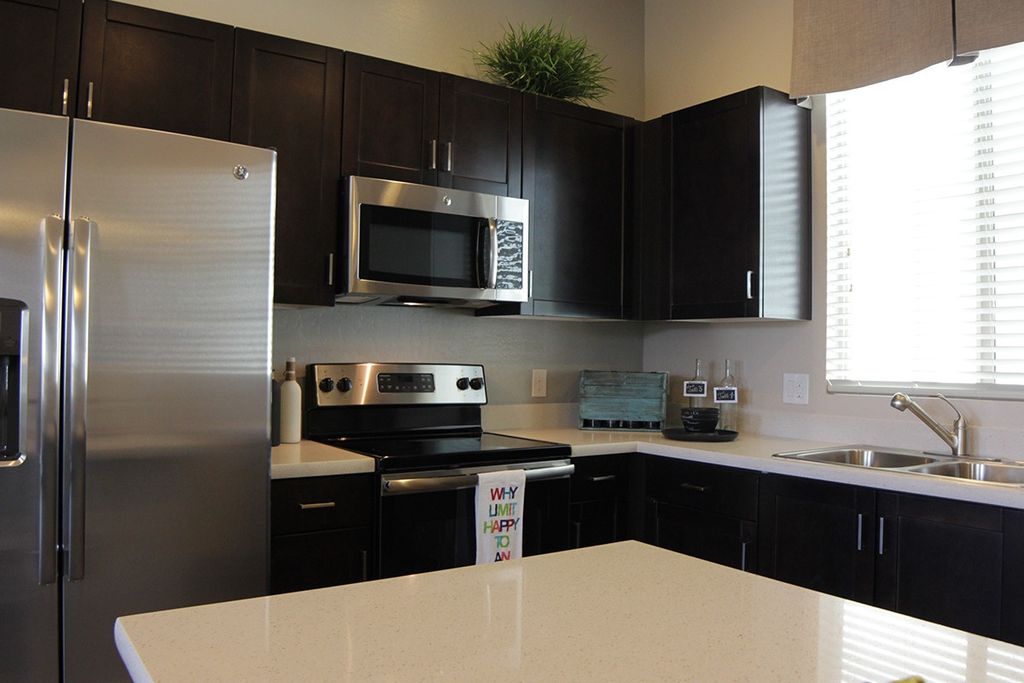 1000 W River Rd, Tucson, AZ 85704