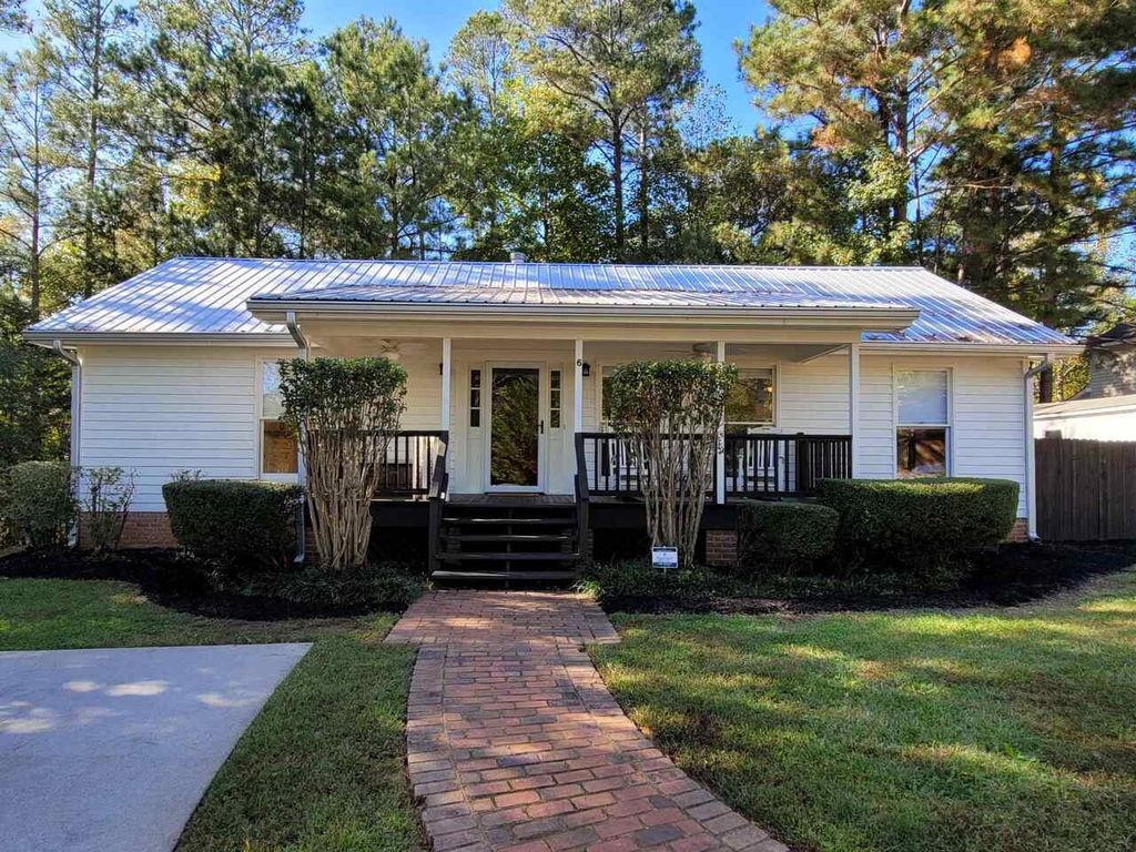 100 Tremont Pkwy #6, Athens, GA 30606