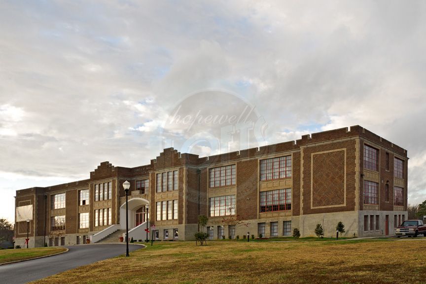 1201 W City Point Rd #213, Hopewell, VA 23860