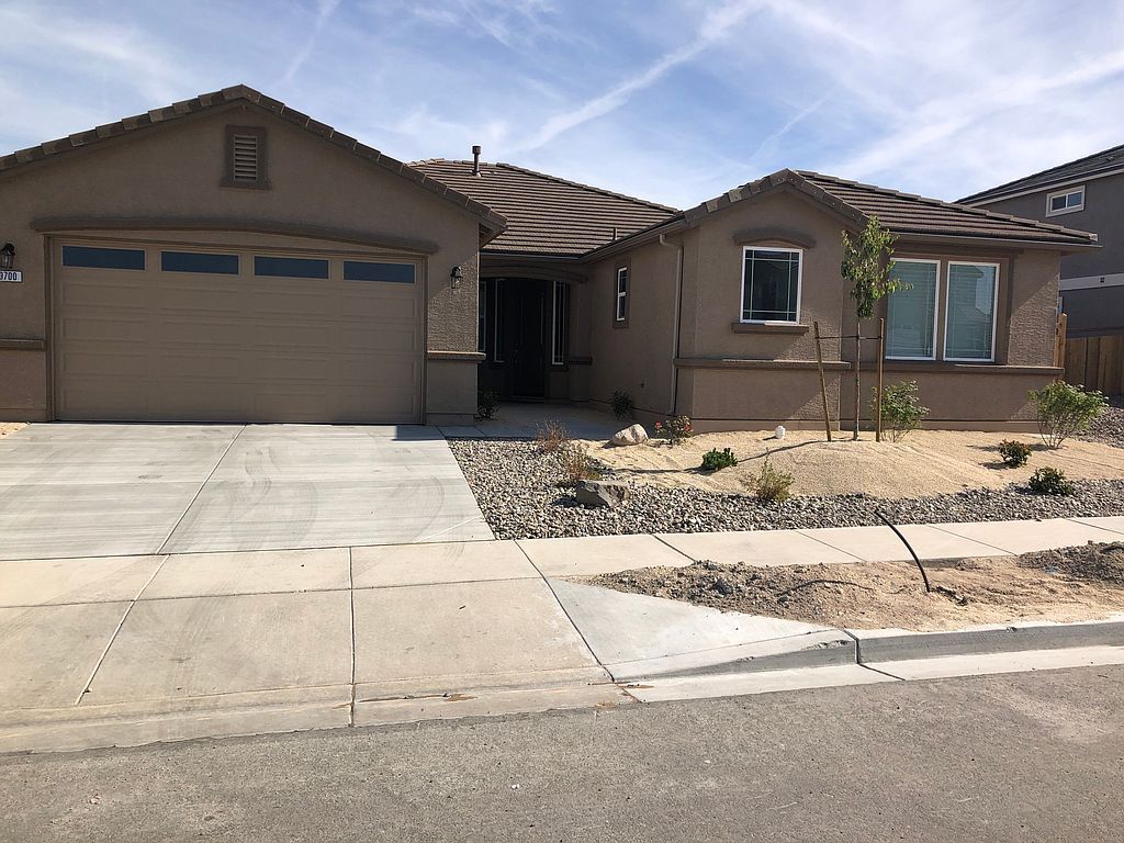 3700 Early Dawn Dr, Sparks, NV 89436