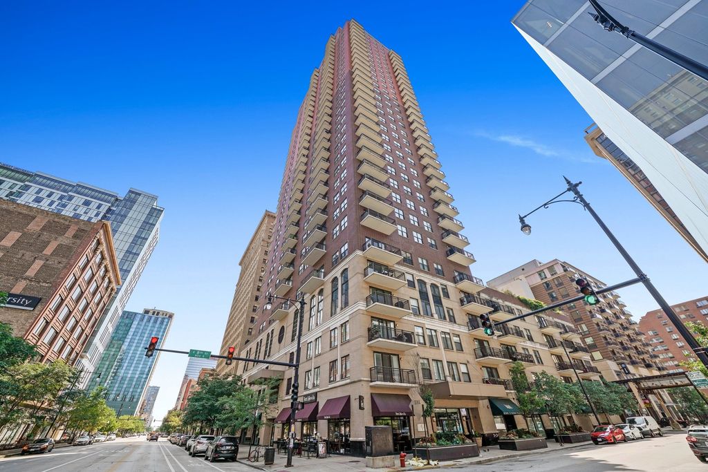 41 E 8th St #1504, Chicago, IL 60605