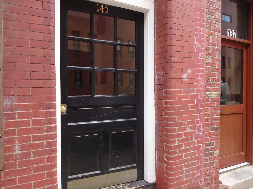 145 Endicott St #1, Boston, MA 02113