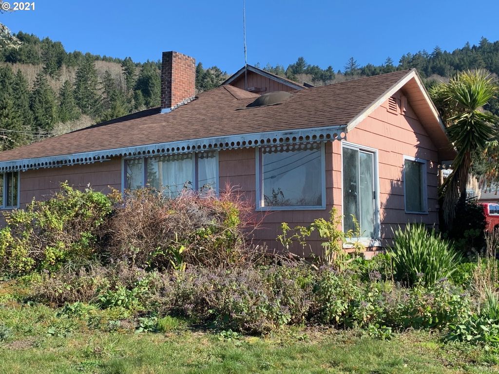 15721 Highway 101, Brookings, OR 97415 Trulia