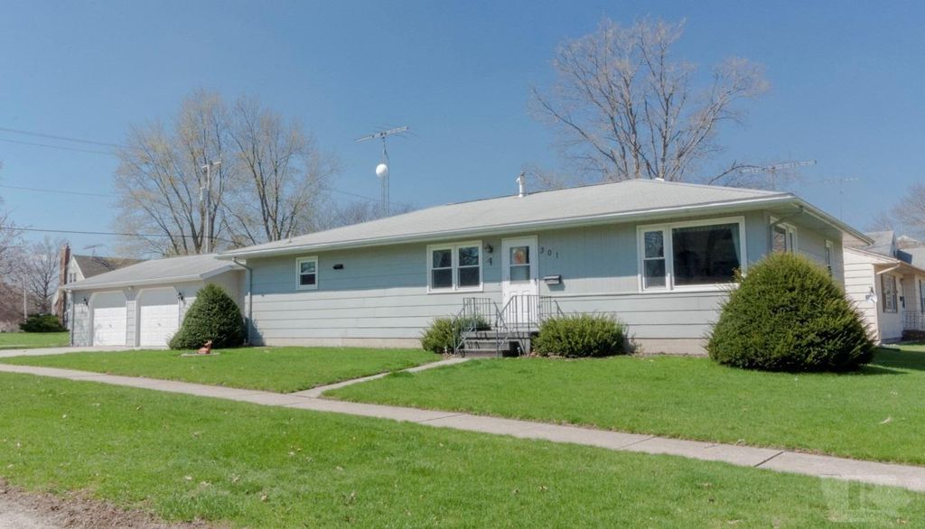 301 W Ellsworth St, Dows, IA 50071 Trulia