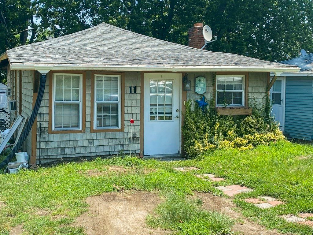 11 Weybosset St, Weymouth, MA 02191